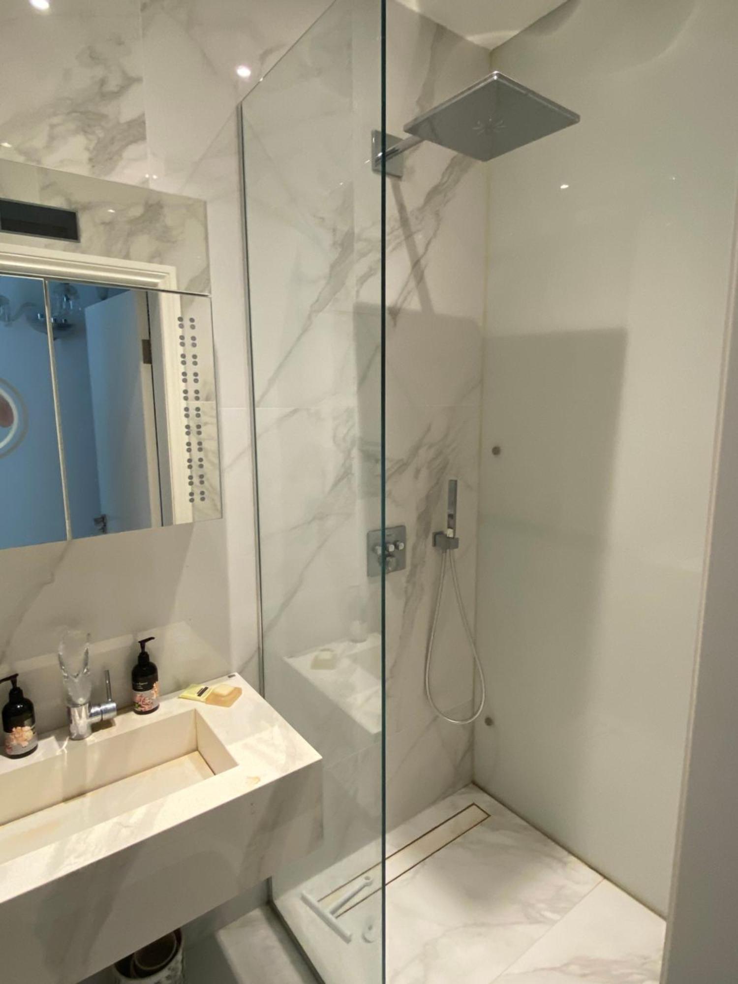 Lavish 1bd By Hyde Park *